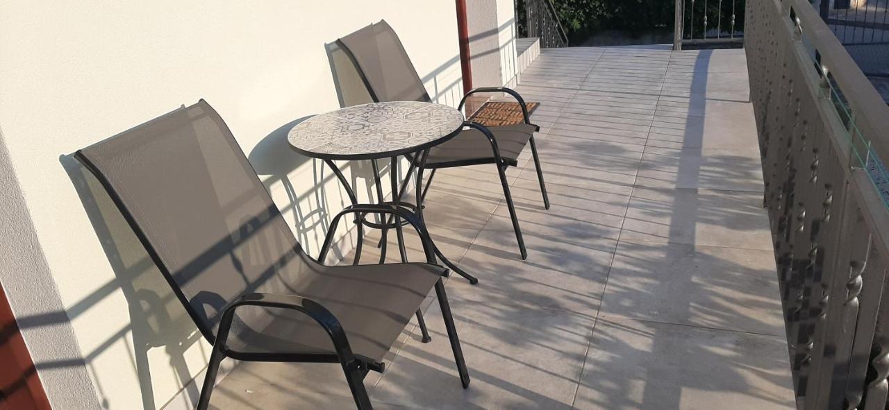 Apartments Figos Trogir Eksteriør bilde