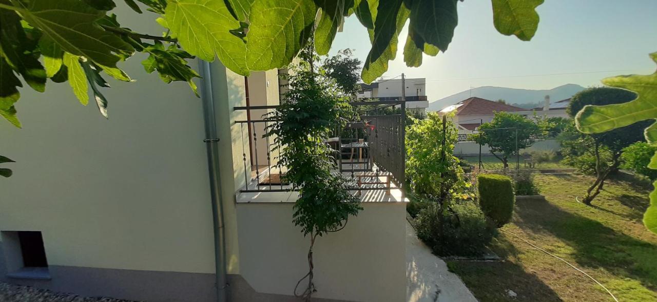 Apartments Figos Trogir Eksteriør bilde