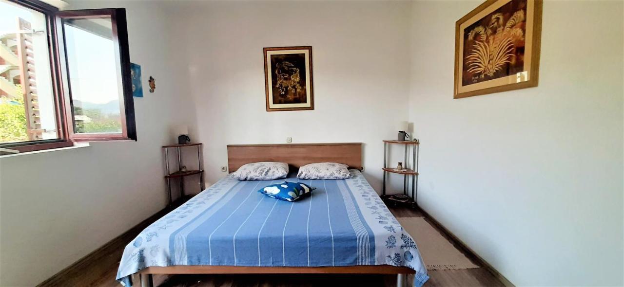 Apartments Figos Trogir Eksteriør bilde