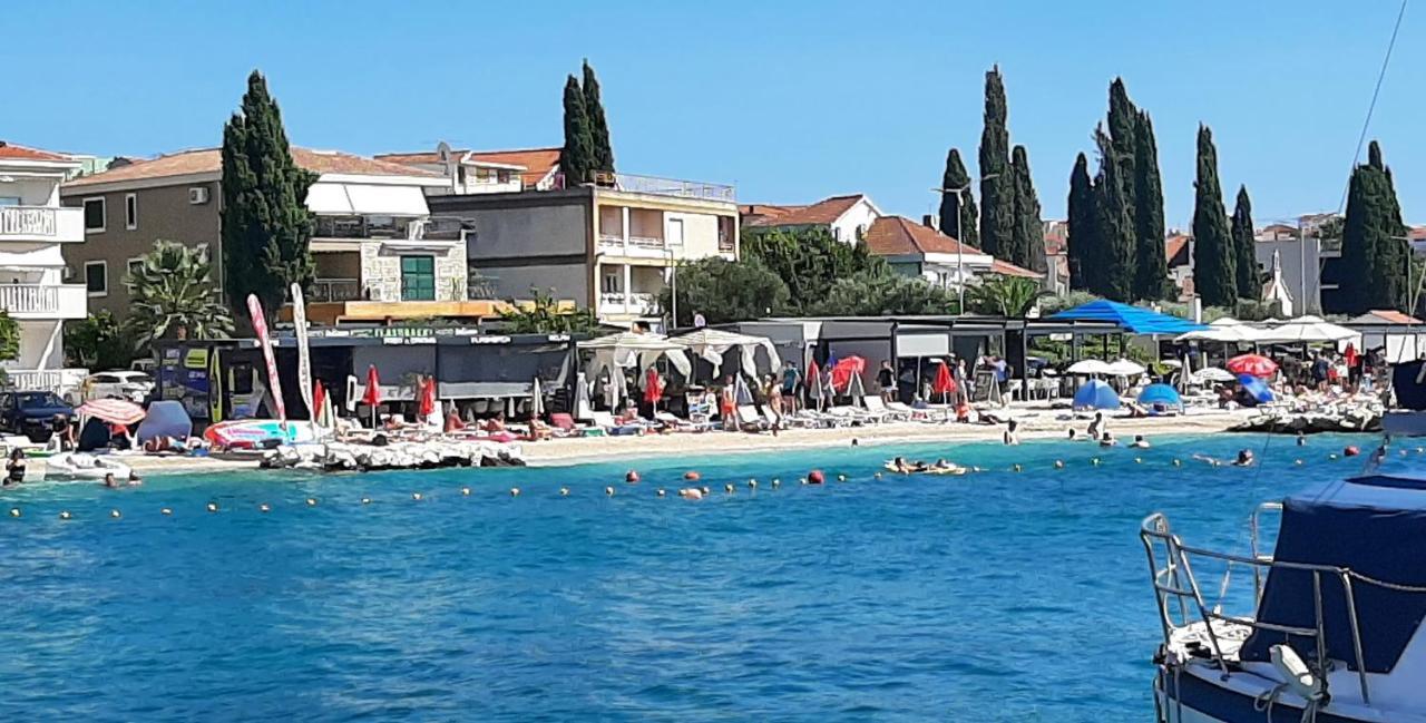 Apartments Figos Trogir Eksteriør bilde